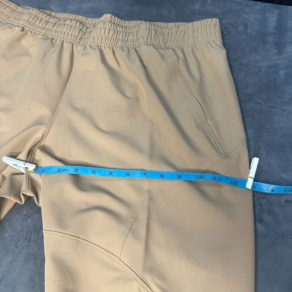 Under Armour Women's Unstoppable Casual Joggers Taper Leg NWT Size XL (Taupe) - Picture 14 of 15